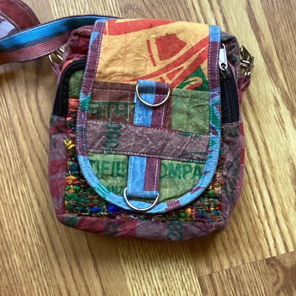 Multicolor Patchwork Crossbody Bag - image 1